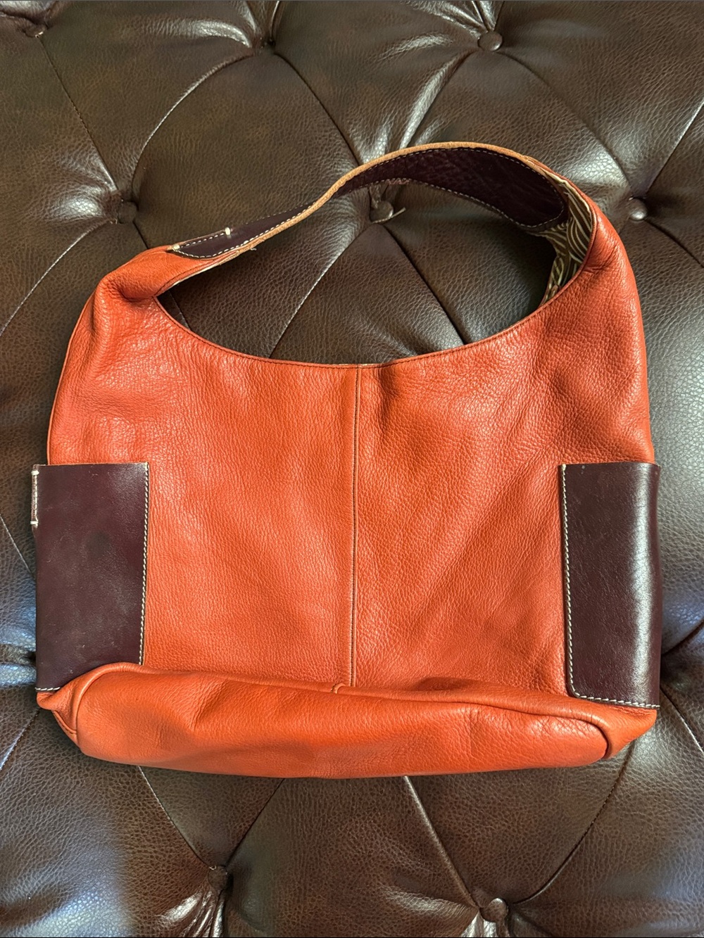 Women’s Leather Hobo Bag in Burnt Orange - Picture 2 of 4